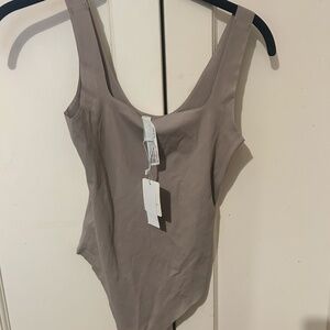 BRAND NEW square neck body suit